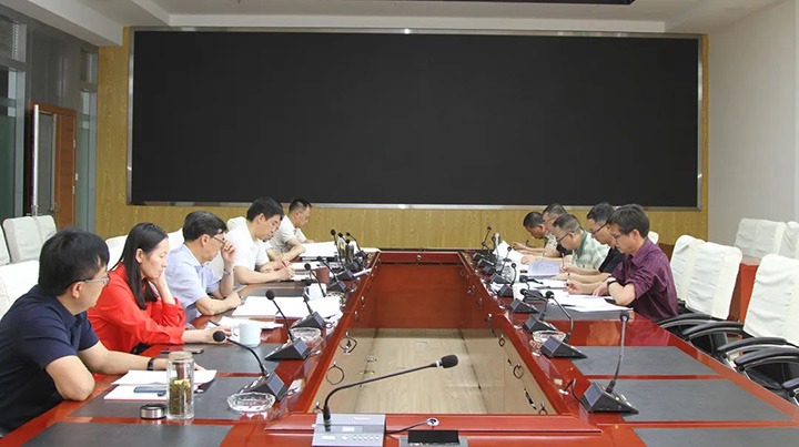 云煤（294俄罗斯专享会登录）集团党委开展民主生涯会专题理论中心组学习