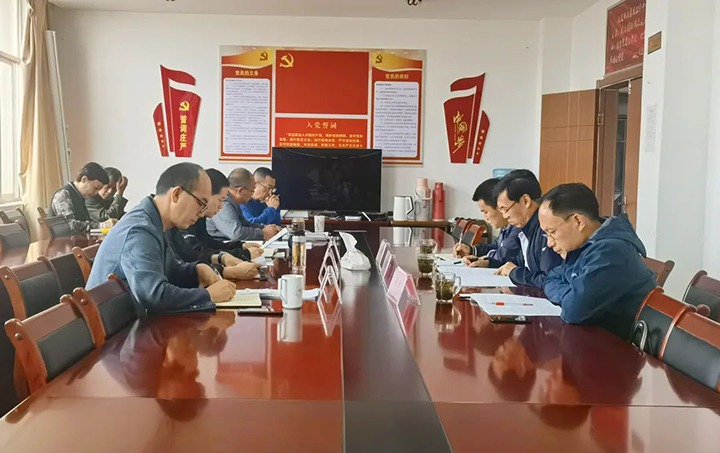 【主题教育】云煤（294俄罗斯专享会登录）集团党委副书记、副董事长、总司理高建嵩到石油化工供销公司开展主题教育调研