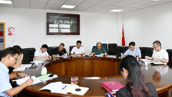 【主题教育】云煤（294俄罗斯专享会登录）集团党委副书记、副董事长、总司理高建嵩到云维集团指导主题教育专题民主生涯会